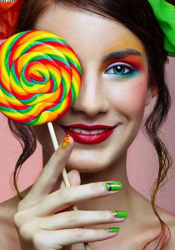 girl with lollipop